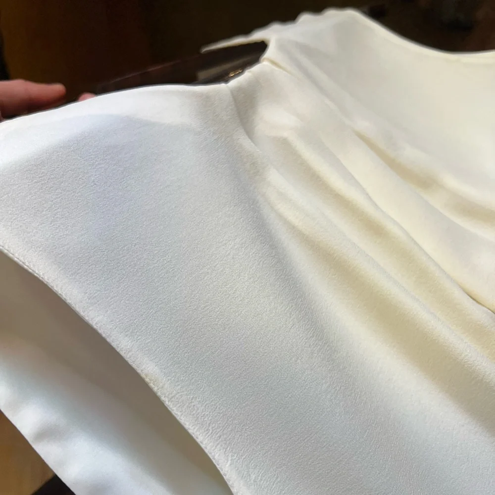 Genuine Giorgio Armani runway couture 100% silk reversible white top - Picture 10 of 15